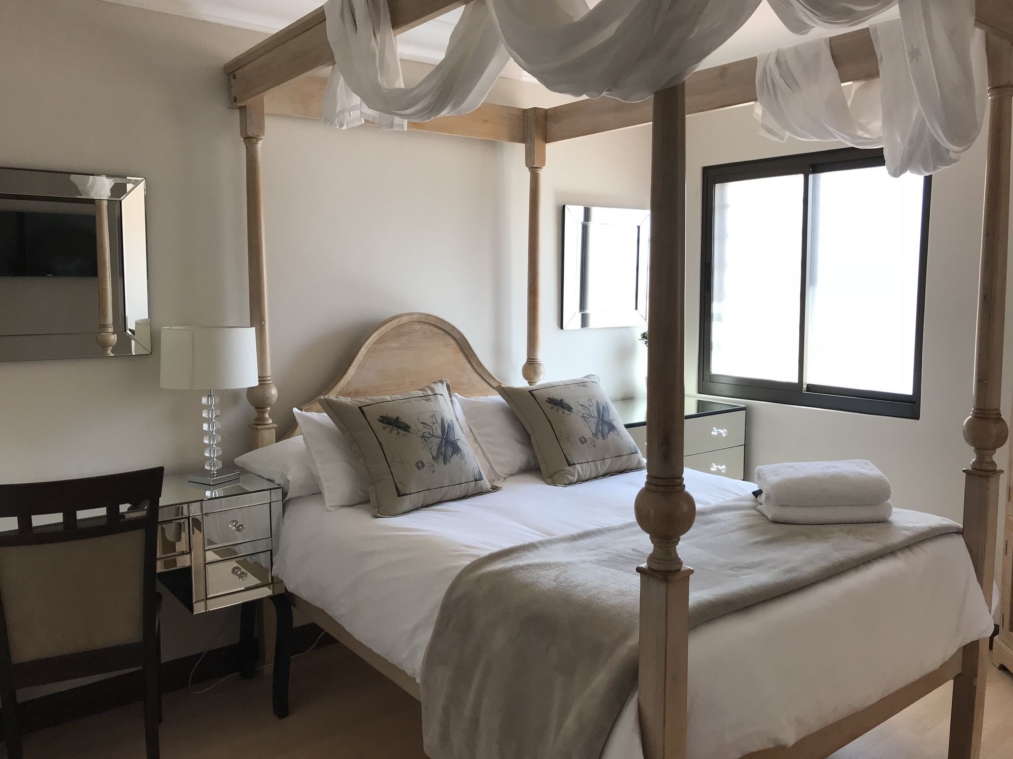 Swanepoel Guesthouse & Suites Jeffreys Bay Exterior foto